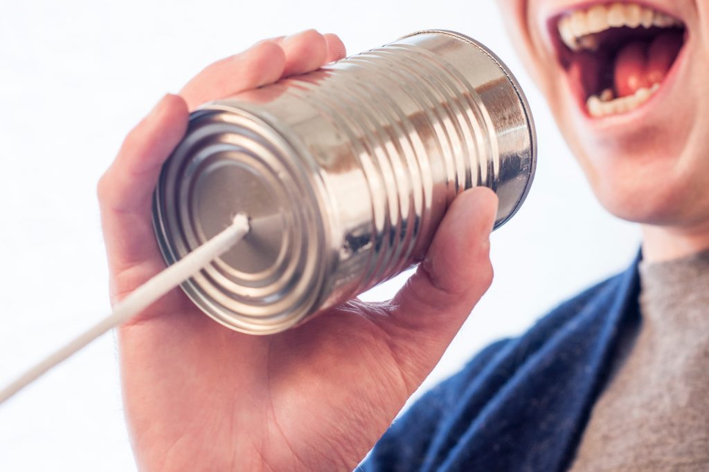 talk in spanish pronunciation