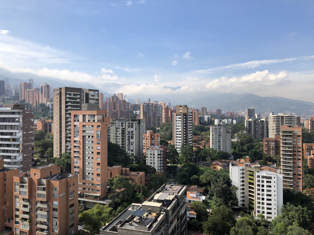 Chat to перевод in Medellín