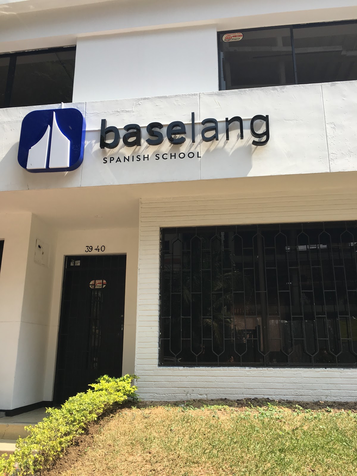 baselang medellin spanish school