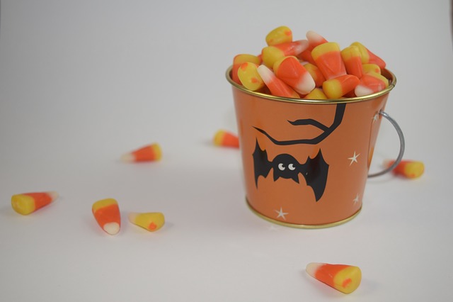 candy corn 1739404 640