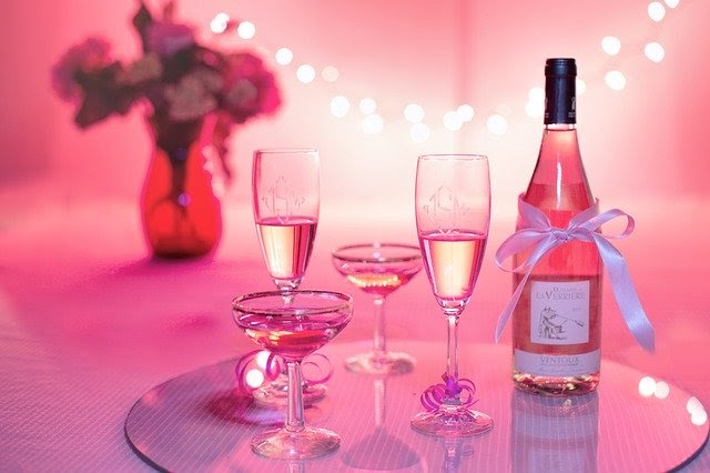 pink wine 1964457 640