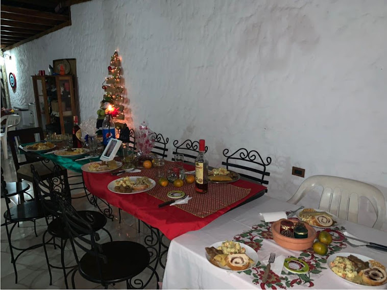 A Venezuelan Christmas: Estefany's family's Christmas Eve dinner table